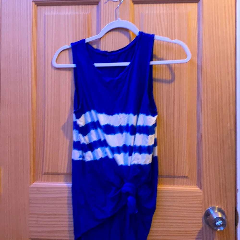 BEAUTIFUL BLUE TIE DIE! (Tied)